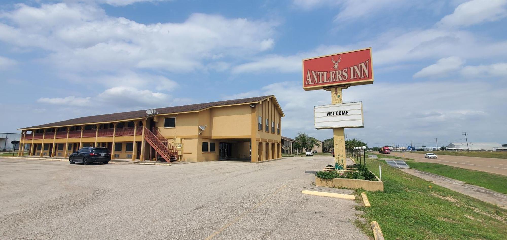 Antlers Inn Cuero Exteriör bild